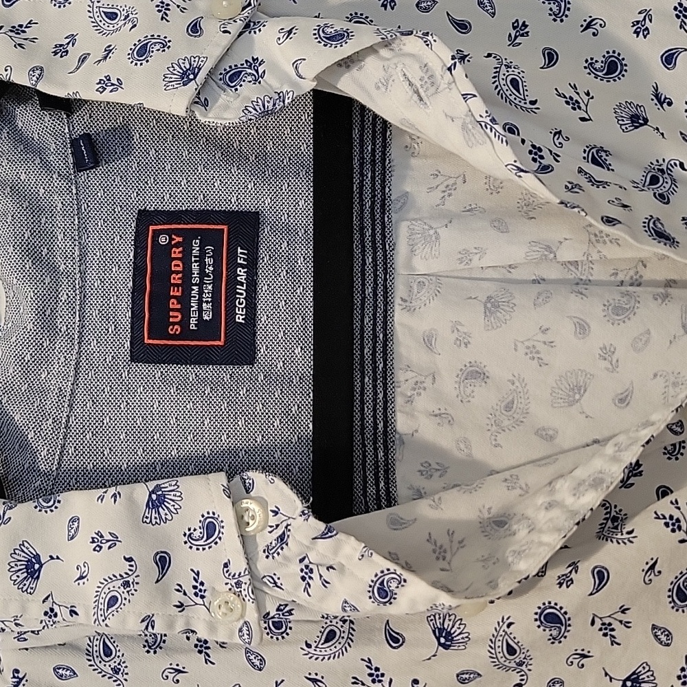 Superdry Men's White Blue Floral Paisley Short-Sleeve Button-Down Shirt Size S - Picture 2 of 4